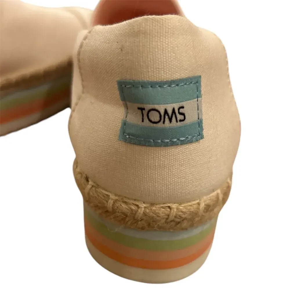 Tom’s Slip on platform women’s shoes size 9